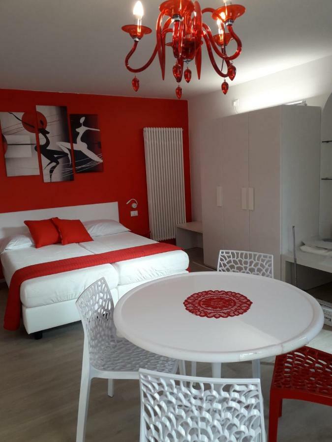 Suite Color Verona Exteriör bild