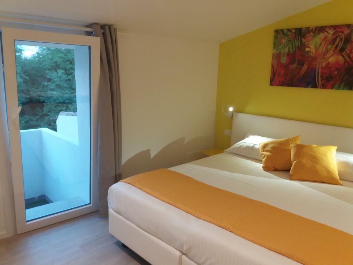 Suite Color Verona Exteriör bild